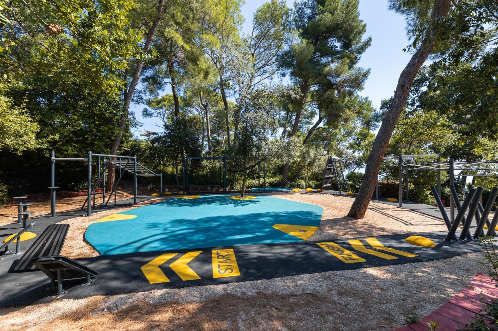 Villa Tamaris - Hotel Resort Drazica Krk Town Buitenkant foto